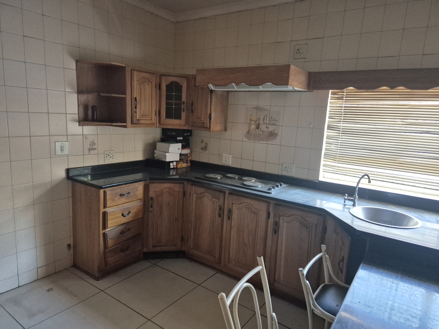 4 Bedroom Property for Sale in Wolmaransstad North West